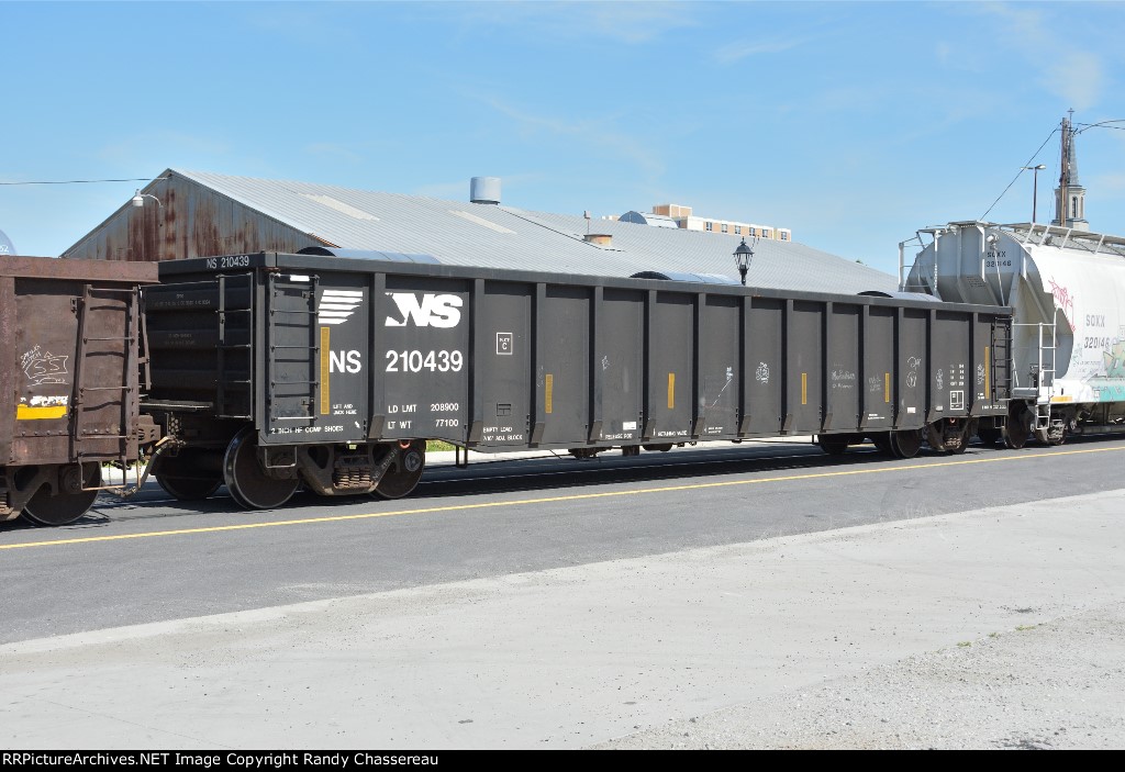 NS 210439